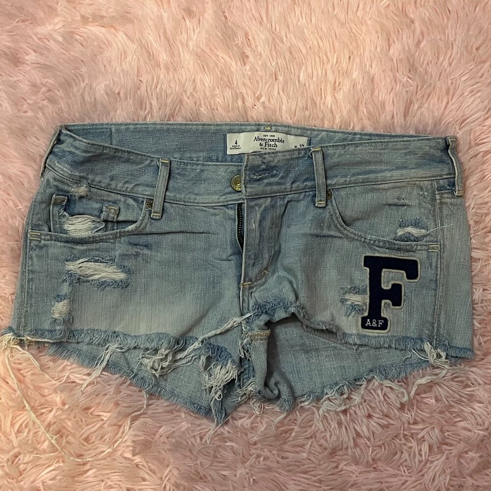 Abercrombie & Fitch Low Rise Shorts